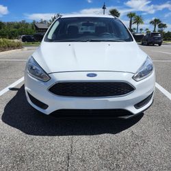 2017 FORD FOCUS
