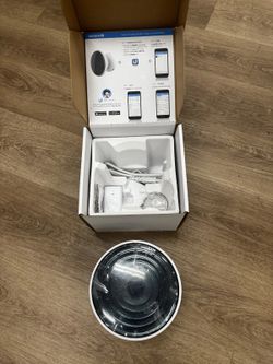 Pair(2 units)Ubiquiti IsoStation IS-5AC, 5GHz 450Mbps Wireless Bridge
