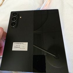 Samsung Galaxy z Fold 7 Trade for IPhone 