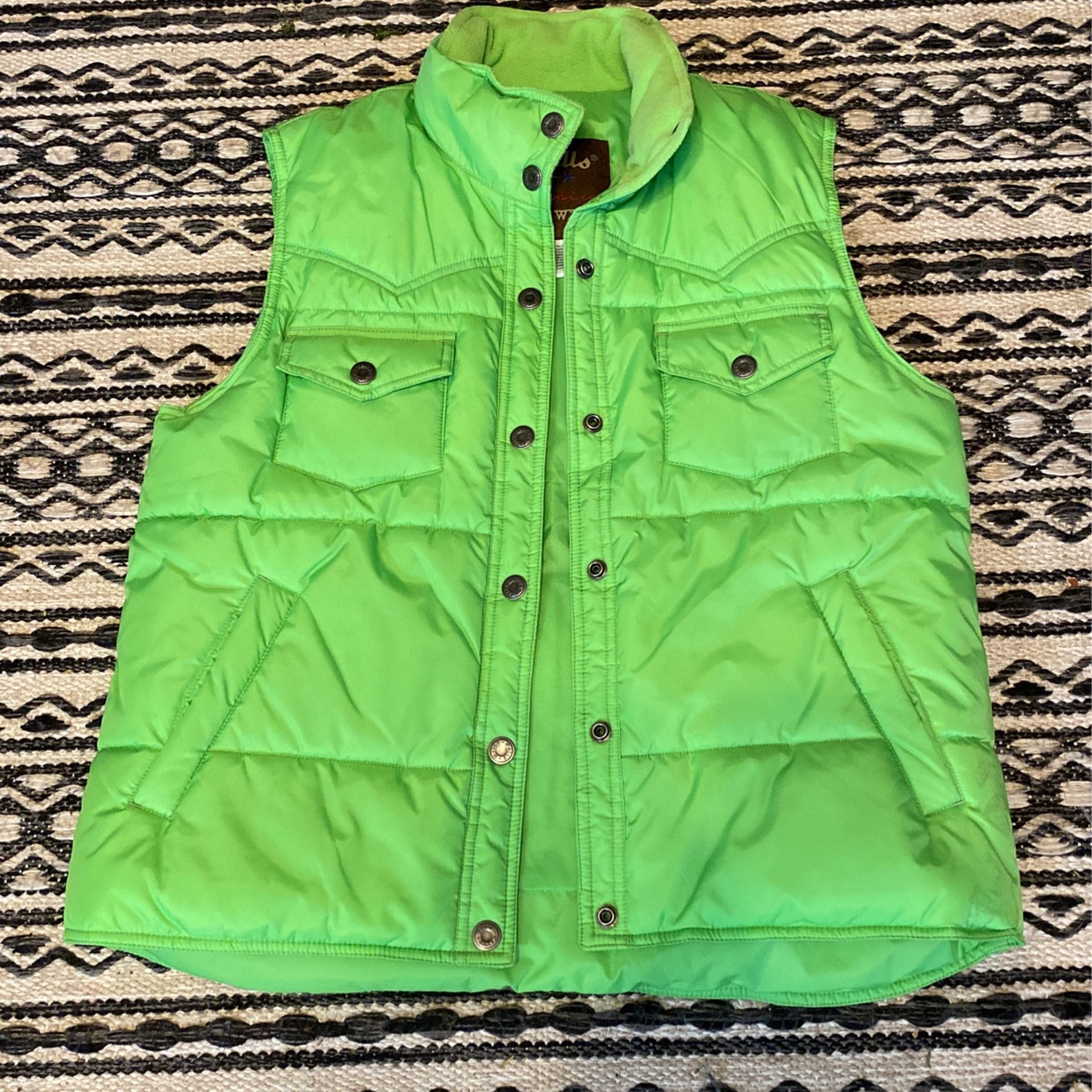 Vintage Walls Puffer Vest