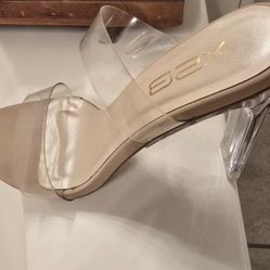 Clear, Tan, Size 7 
