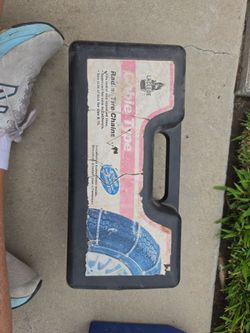 Car chains 1042