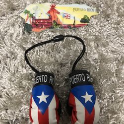 Puerto Rico Gloves And Key Holder