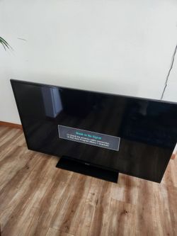SAMSUNG TV 55"  $100