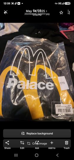 Palace x McDonald's Logo T-Shirt Black Medium