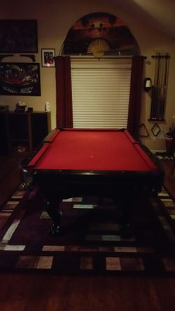 Full Size Pool Table and complete set of accessories