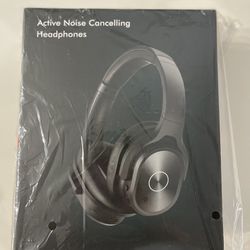 Noise Canceling Headphones