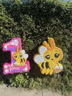 customized piñatas