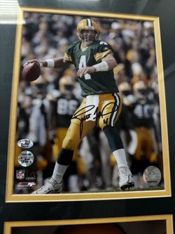 Brett Farve autographed memorabilia
