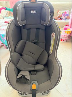 Chicco car seat