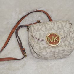 Michael Kors crossbody purse and small wallet 