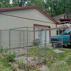 6'x10' Dog Kennels