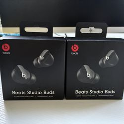 Beats Studio Buds 