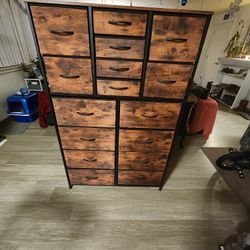Dresser 