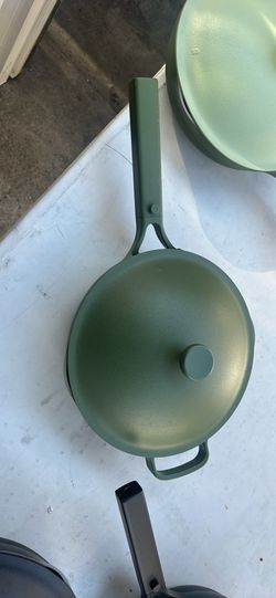 Pans and pots  Comes with 10.5 inch pan  non stick  Brand: our place  Brand new  Pick up in sun valley  Cash only