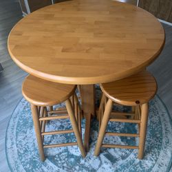 PUB TABLE SET