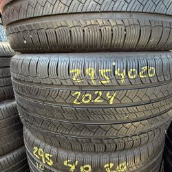 20” tires semi new michelin 295/40/20 with free installation $100 each 