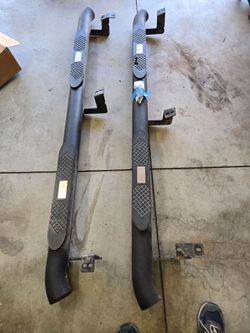 2019 Toyota Tacoma Running Boards/ Steps