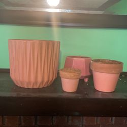 Set Of 4 Pink Plant Pots 
