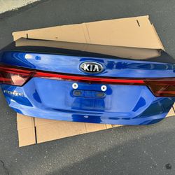2019-2021 Kia Forte Trunk With Light Bar And Camera Blue
