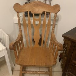 Rocking Chair 