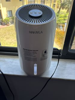 Makayla dehumidifier