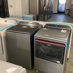 Whirlpool Washer And Dryer Set
