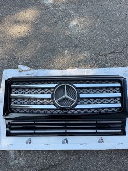 Mercedes-Benz G-Class W463 OEM Front Grille – 2013–2018 G550/G63