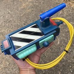 Kenner Vintage Ghostbusters Trap 