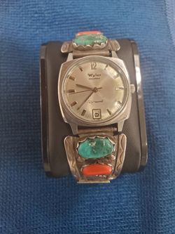 VINTAGE  WYLER  INCAFLEX DYNAWIND  MENS WATCH 