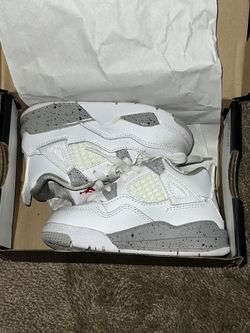 Jordan 4 White Cement