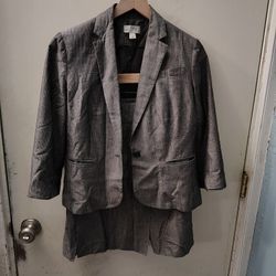 Ann Taylor Loft Grey Striped Skirt and Jacket Suit Set Size 6 & 8 SM/M Women's