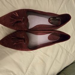 Ladies Burgundy Dress Flats Size 8