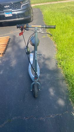 Razor Electric scooter E300s
