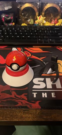 OBO POKÉBALL PLUS, STAND AND BELT CLIP