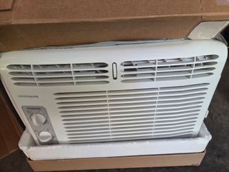 Window AC unit