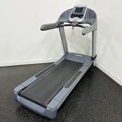 Precor 956i - Commercial Treadmill - Gym Equipment - Cardio Equipment