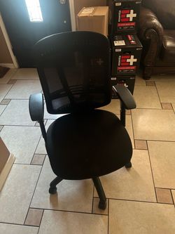 Desk chair