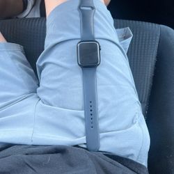 Apple Series 8 Watch 45mm