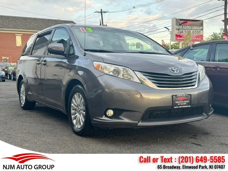 2013 Toyota Sienna