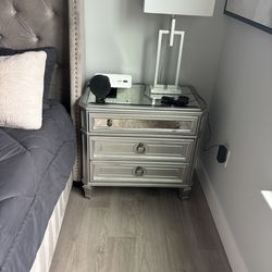2 Mirrored Nightstand
