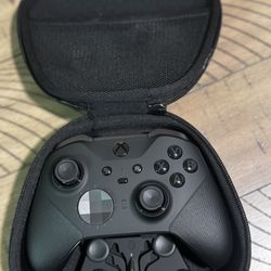 I Sell Xbox Controller And Xbox Headphones