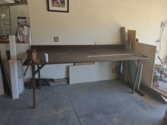 Welding table