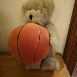 Boyds 9 " Collectible  Bear
