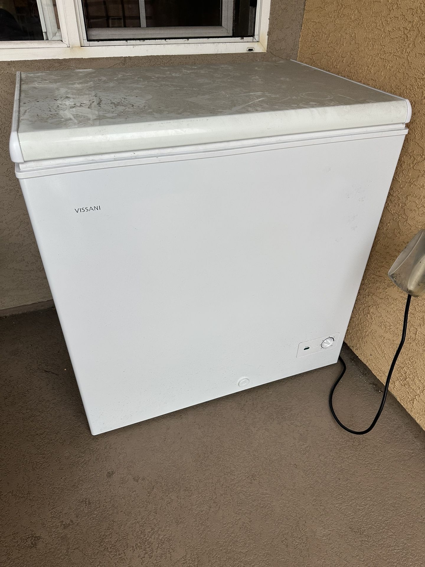 Vissani 7cu Deep Freezer READ DESCRIPTION
