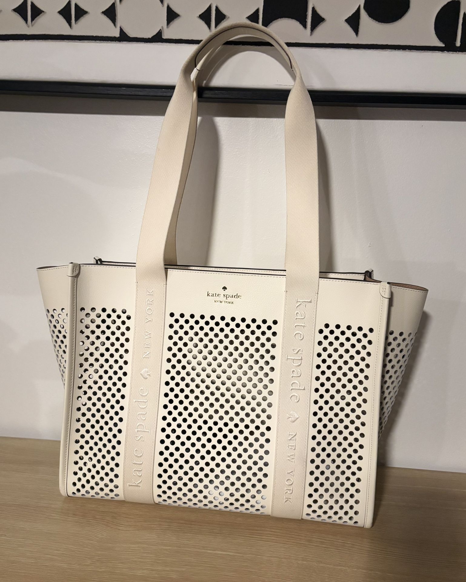 New With Tags Kate Spade Perforated Large Leather Kip Handbag
