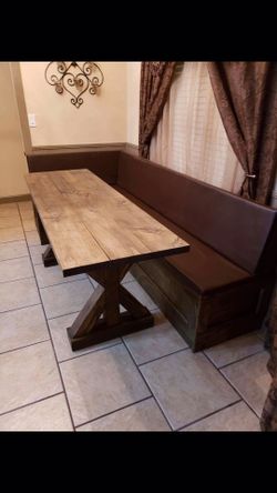 Beautiful Farmhouse dining room set