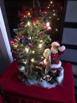Christmas Decor Santa With Christmas List Lighed 