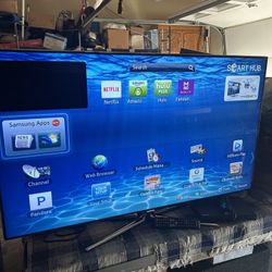Samsung 55”  Swivel Base