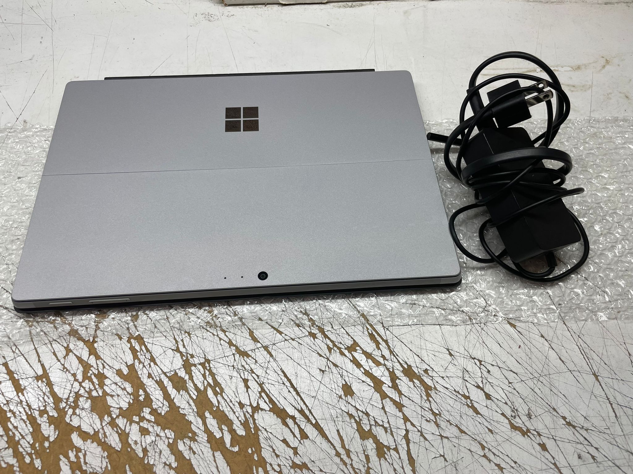 Microsoft surface Laptop